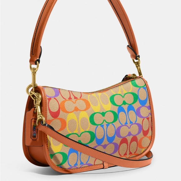 💯 Authentic Coach Swinger crossbody bag - Picture 2 of 10